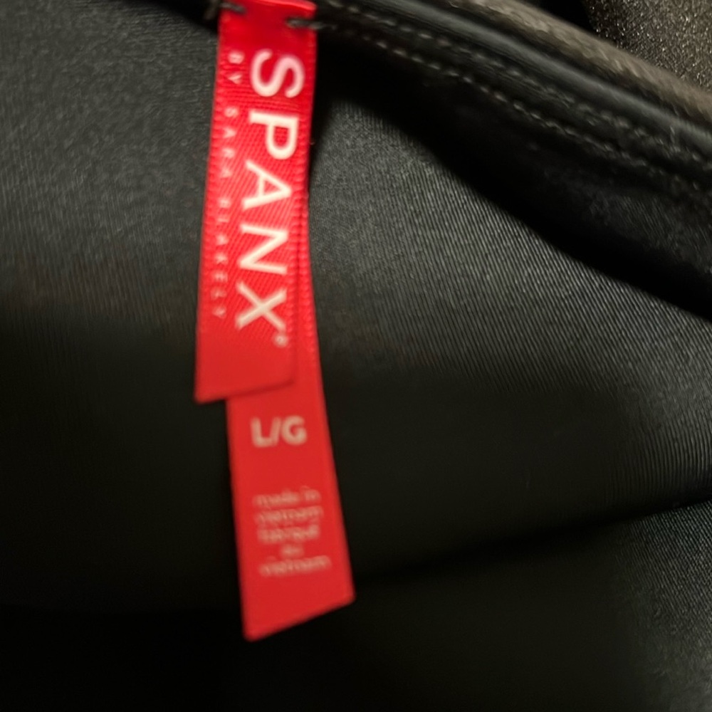 Spanx Faux Leather Leggings in Black - Picture 7 of 14